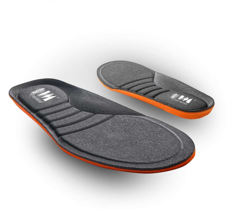 STÉLKA Z PAMĚŤOVÉ PĚNY